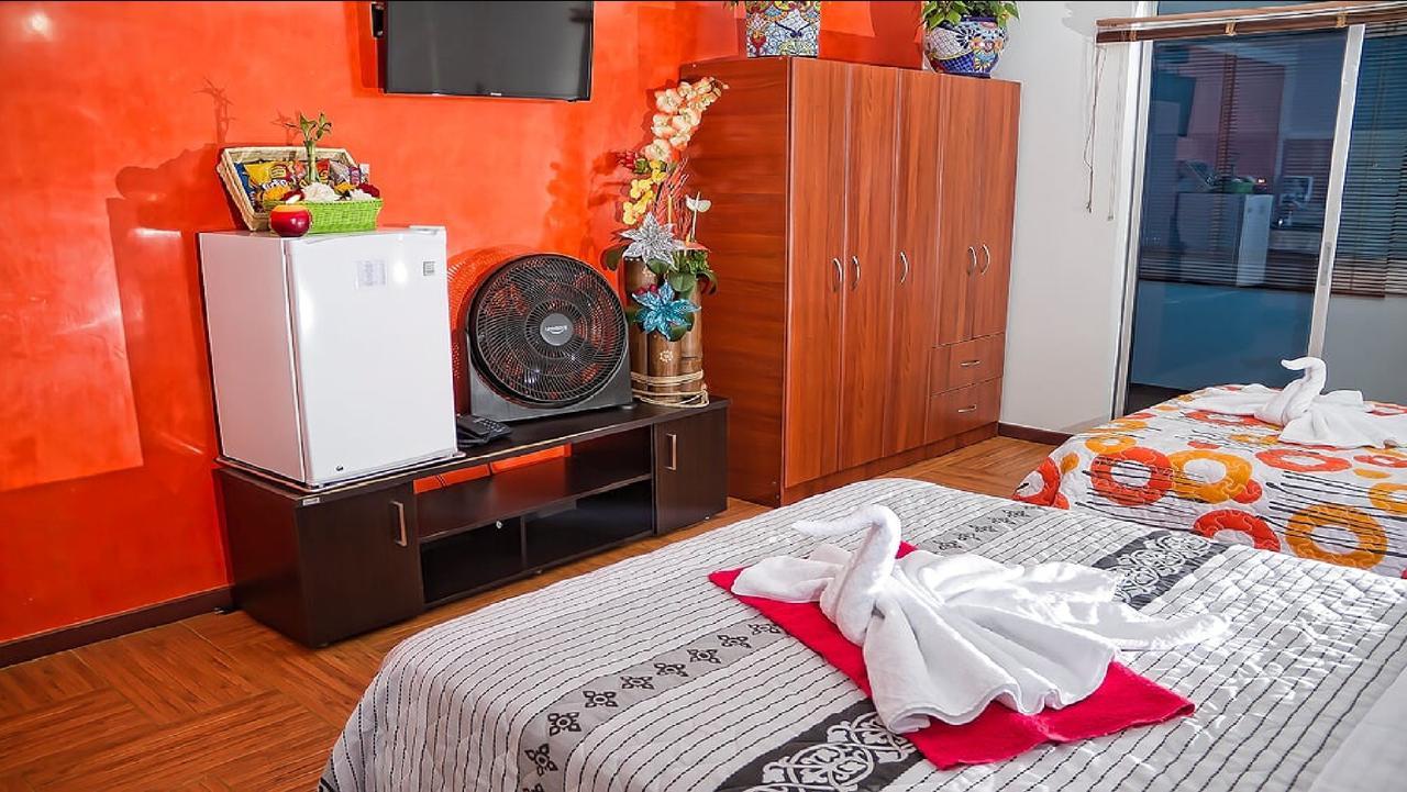 Hotel Barcelona צ'ינאוטה מראה חיצוני תמונה