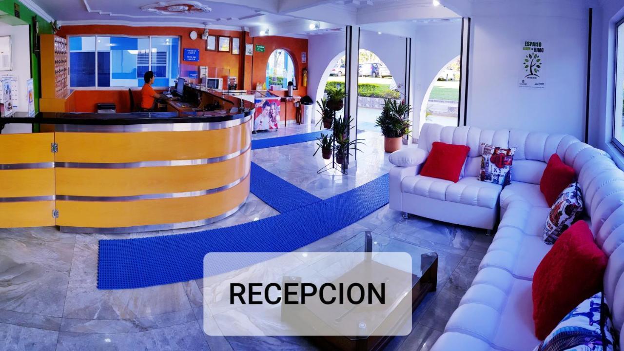 Hotel Barcelona צ'ינאוטה מראה חיצוני תמונה
